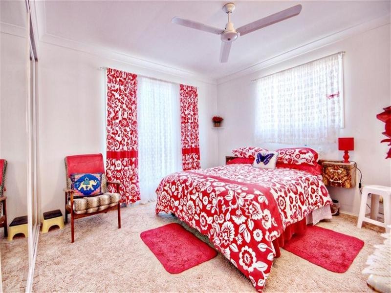 25 Hutchings Street, Gracemere QLD 4702