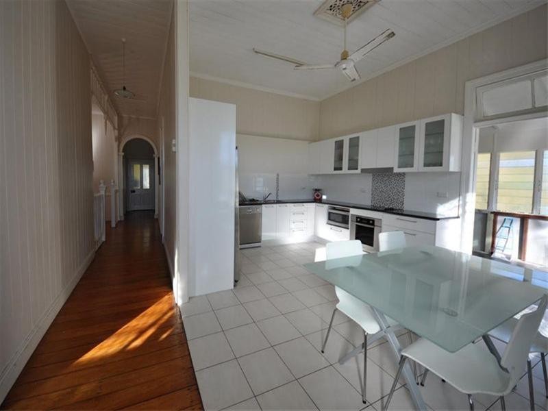 165 Part Street, Berserker QLD 4701