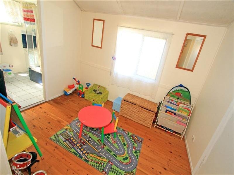 361 Rhodes Street, Koongal QLD 4701