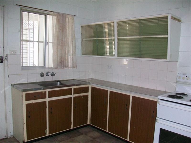 4/214 CAMPBELL Street, Rockhampton QLD 4700