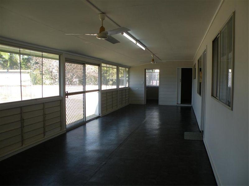 25 Harwood Street, Park Avenue QLD 4701