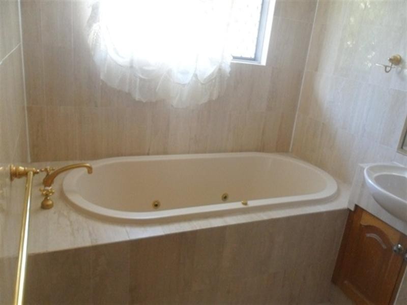 214 Schmidt Street, Frenchville QLD 4701