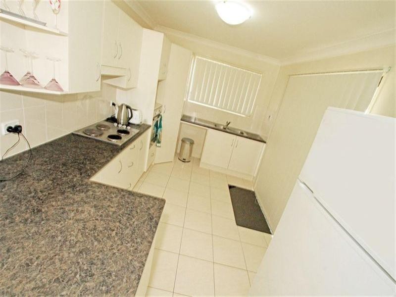 1 William Close, Gracemere QLD 4702