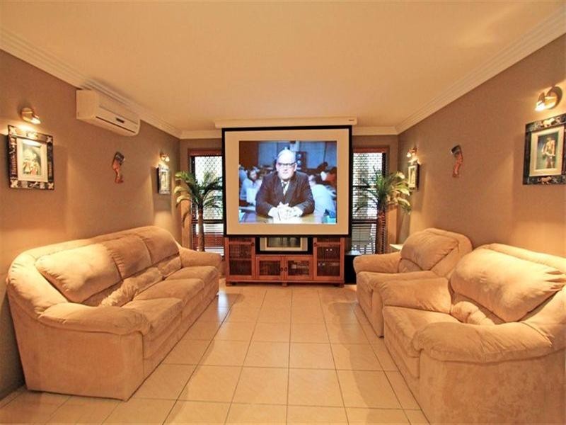 2 Magnolia Court, Frenchville QLD 4701