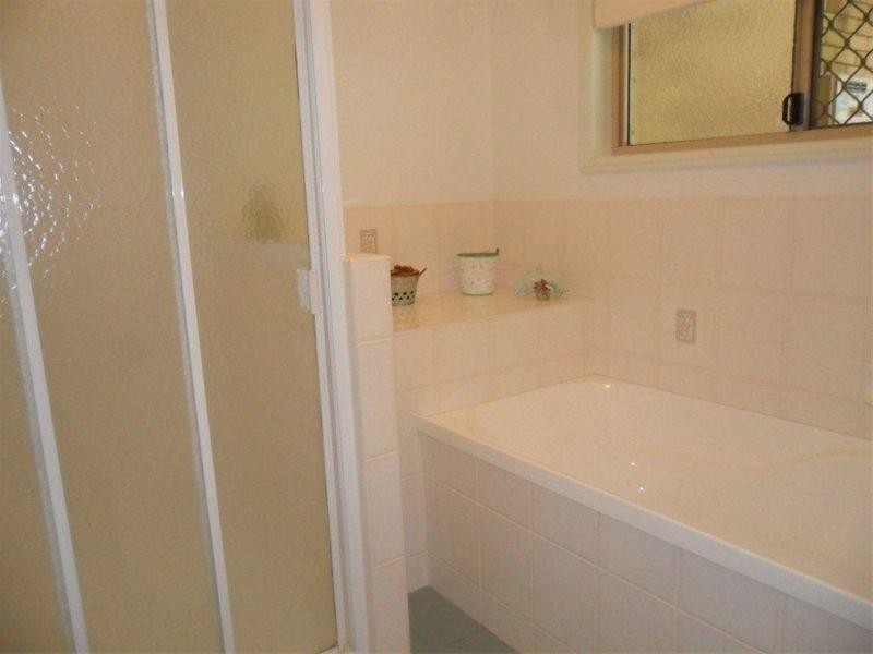 20 Peppermint Drive, Kawana QLD 4701