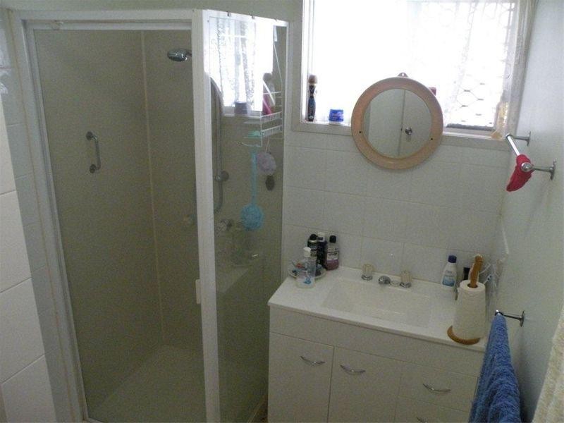 19 Harriette Street, Park Avenue QLD 4701