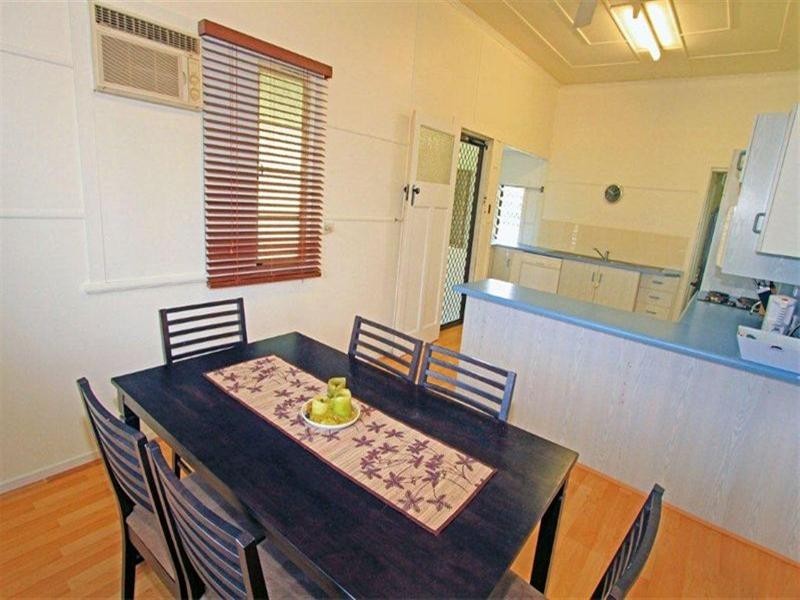 267 Dean Street, Berserker QLD 4701