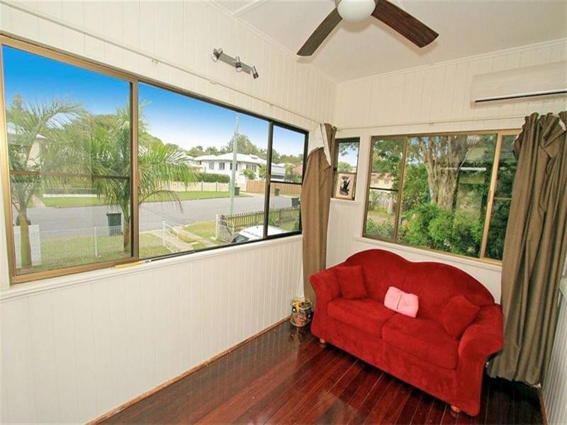 4 Jones Street, Wandal QLD 4700
