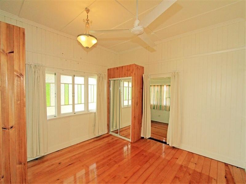 156 Quarry Street, The Range QLD 4700