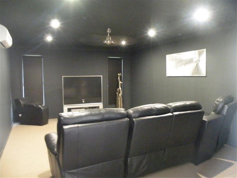 16 Stirling Drive, Rockyview QLD 4701