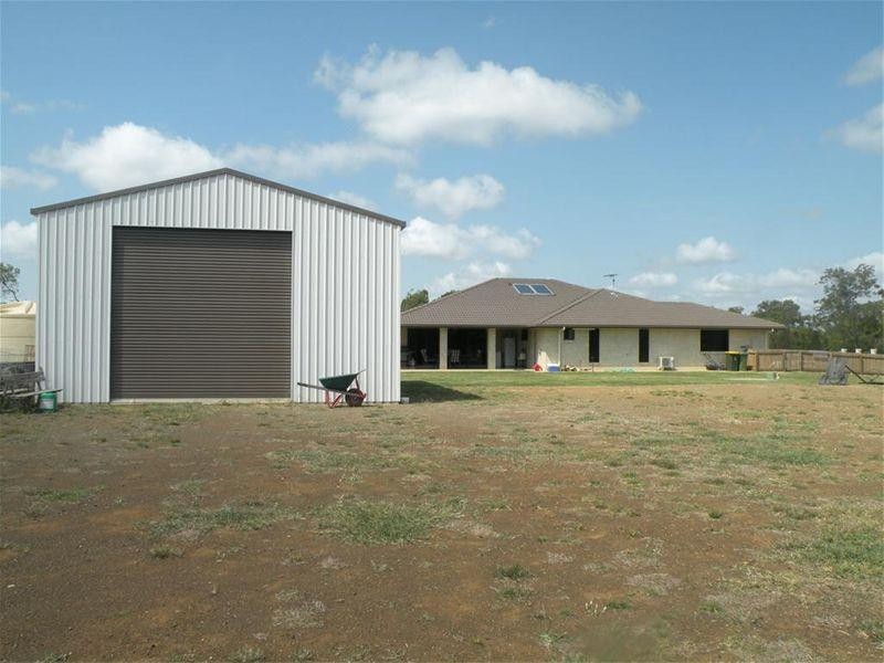 16 Stirling Drive, Rockyview QLD 4701