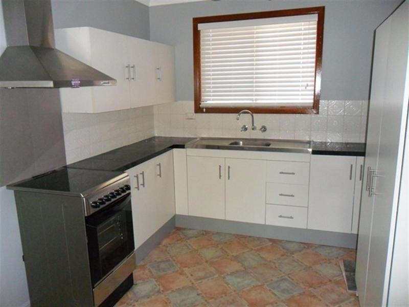 2/146 HIGH Street, Berserker QLD 4701