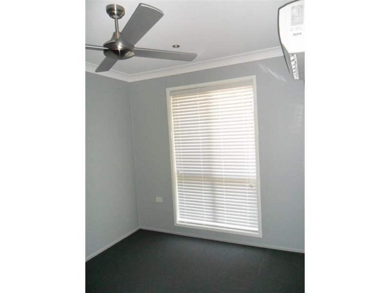 2/146 HIGH Street, Berserker QLD 4701