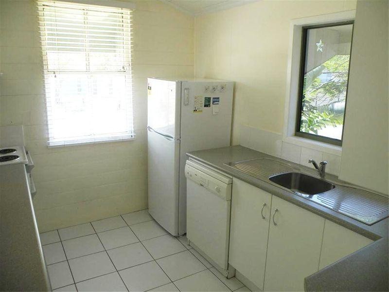 24 Larnach Street, Allenstown QLD 4700