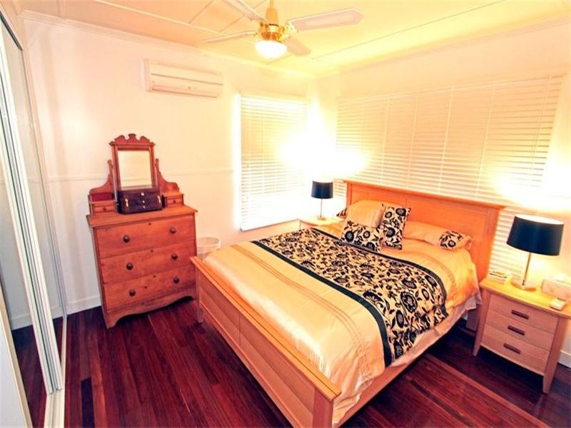 6 Harrup Street, West Rockhampton QLD 4700