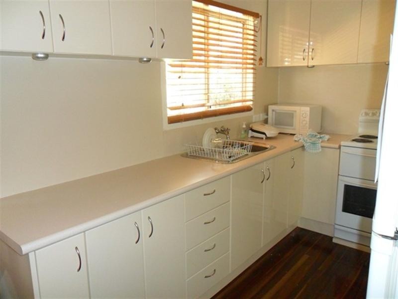 54 Larnach Street, Allenstown QLD 4700
