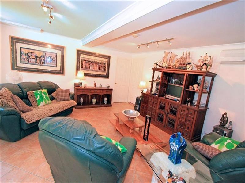 60 Ward Street, The Range QLD 4700