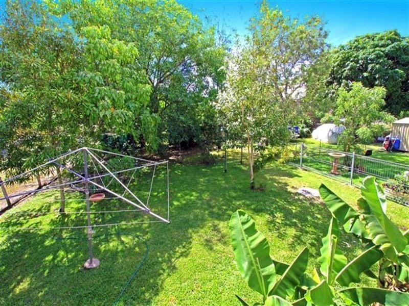 11 Birdwood Street, Wandal QLD 4700