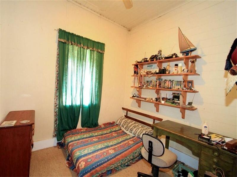 11 Birdwood Street, Wandal QLD 4700