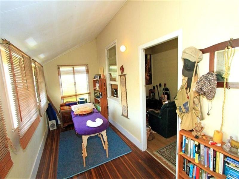 11 Birdwood Street, Wandal QLD 4700