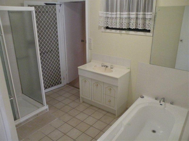 25 O’Sullivan Street, Koongal QLD 4701