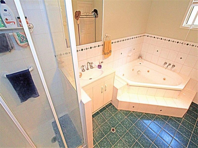 937 Norman Road, Parkhurst QLD 4702