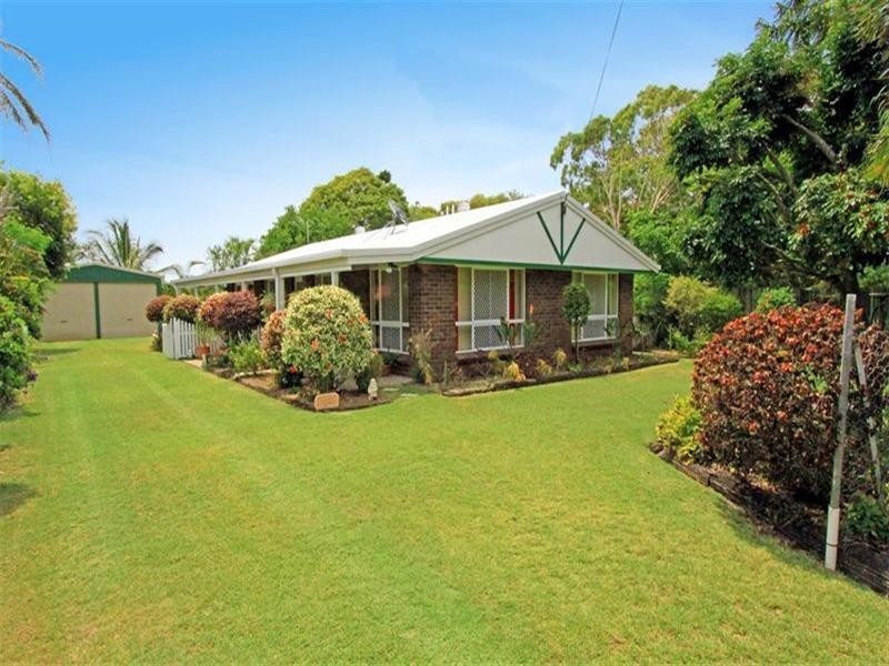 76 Limpus Avenue, Keppel Sands QLD 4702