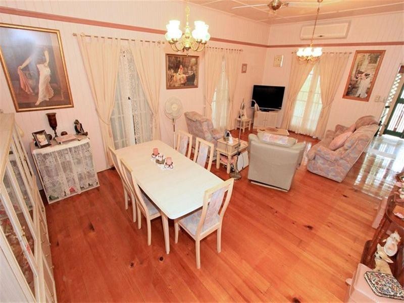 272 Berserker Street, Berserker QLD 4701