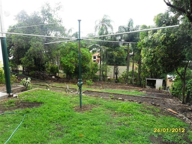 25 WISEMAN Street, The Range QLD 4700