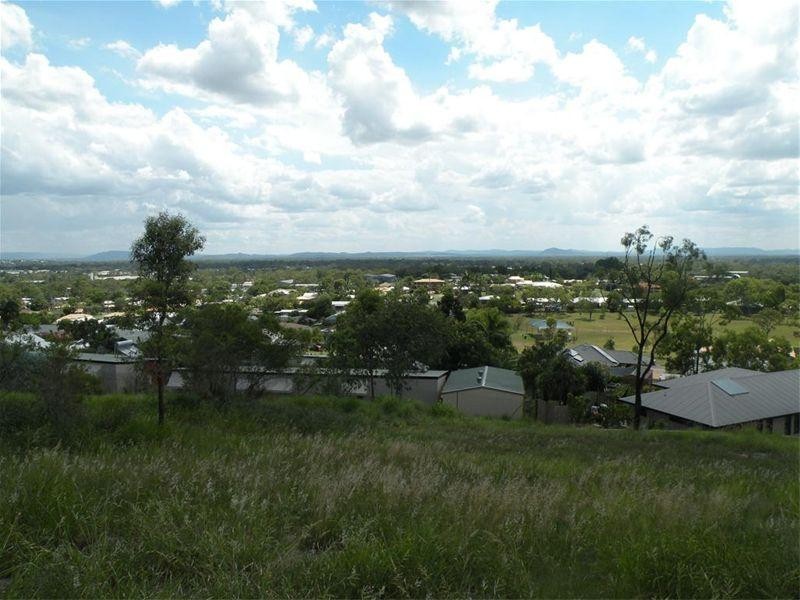 7 Foale Court, Kawana QLD 4701