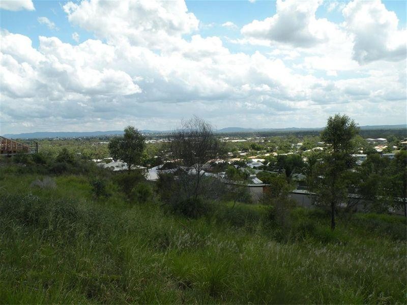 7 Foale Court, Kawana QLD 4701