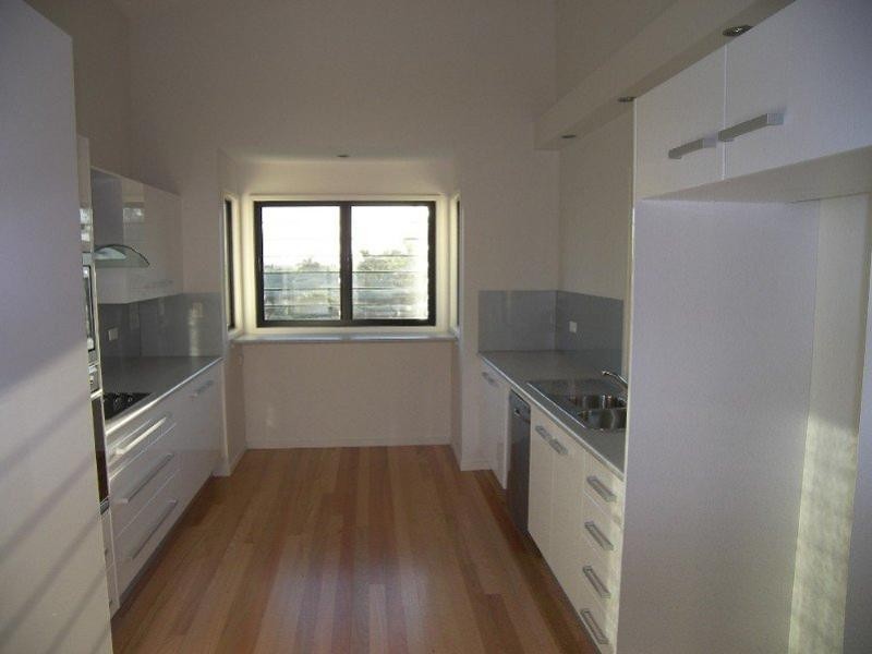 22 Crick Street, Kawana QLD 4701