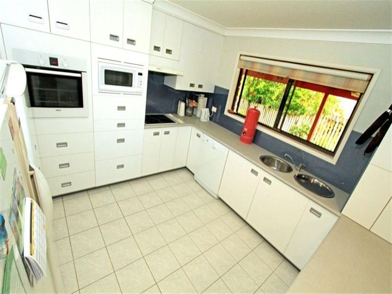 22 Berkelman Street, Frenchville QLD 4701