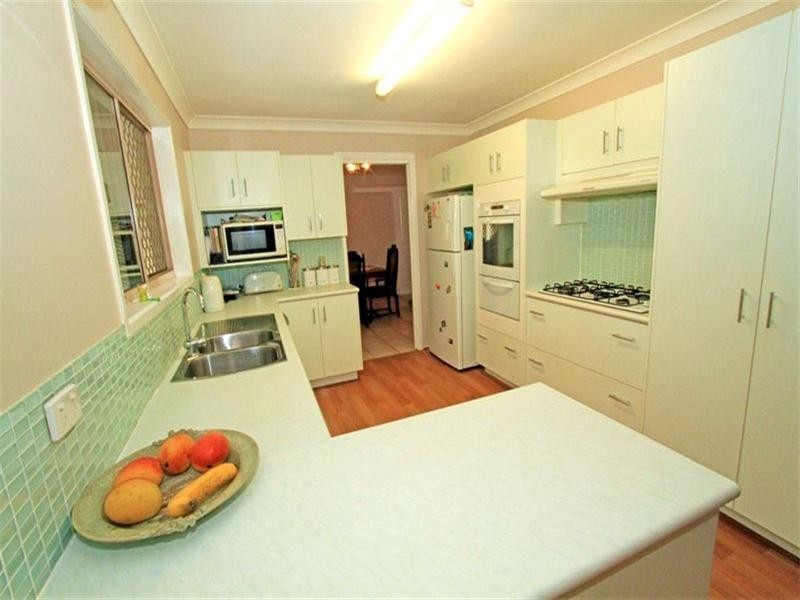 49 Constance Avenue, Rockyview QLD 4701