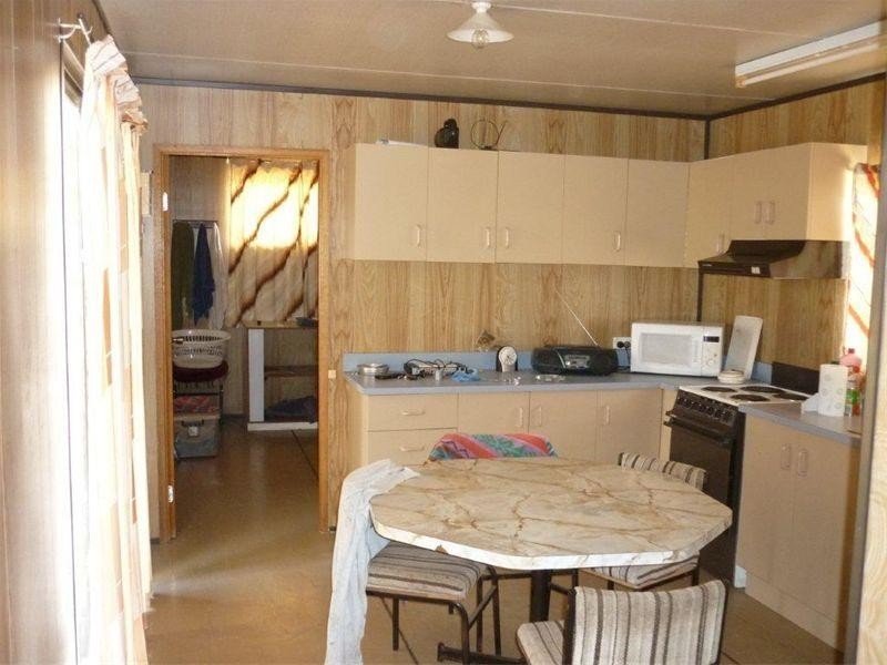 6-10 Pocket Creek Road, Wowan QLD 4702