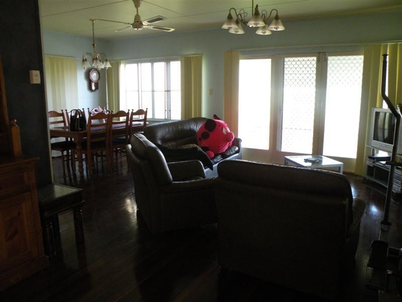 22 WAKEFIELD Street, The Range QLD 4700