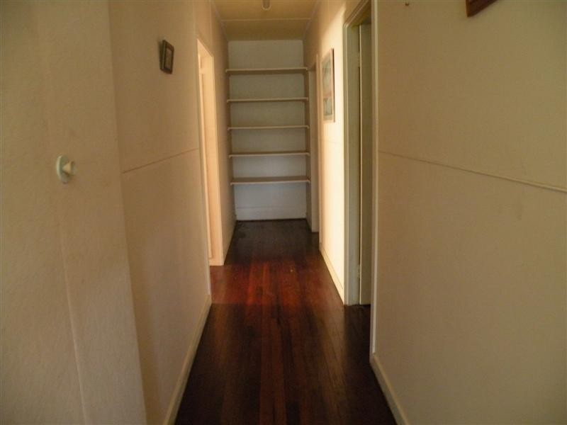 22 WAKEFIELD Street, The Range QLD 4700