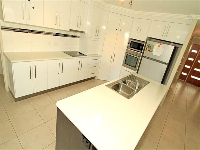 15 Wheeler Avenue, Gracemere QLD 4702