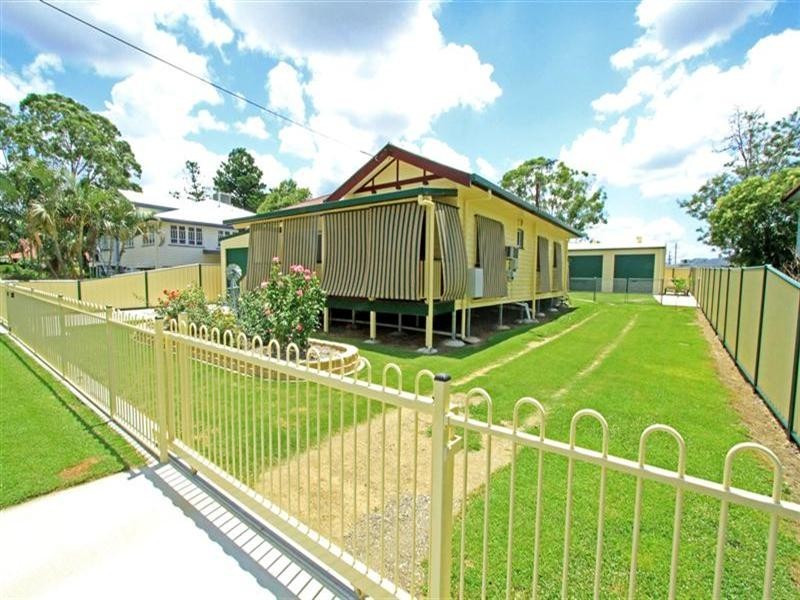 6 Renshaw Street, Park Avenue QLD 4701
