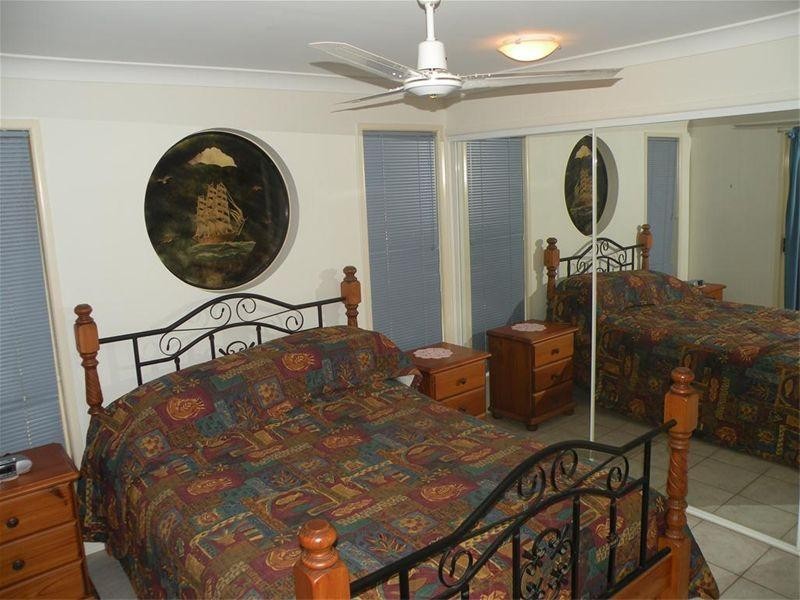 27 Pinnacle Street, Causeway Lake QLD 4703