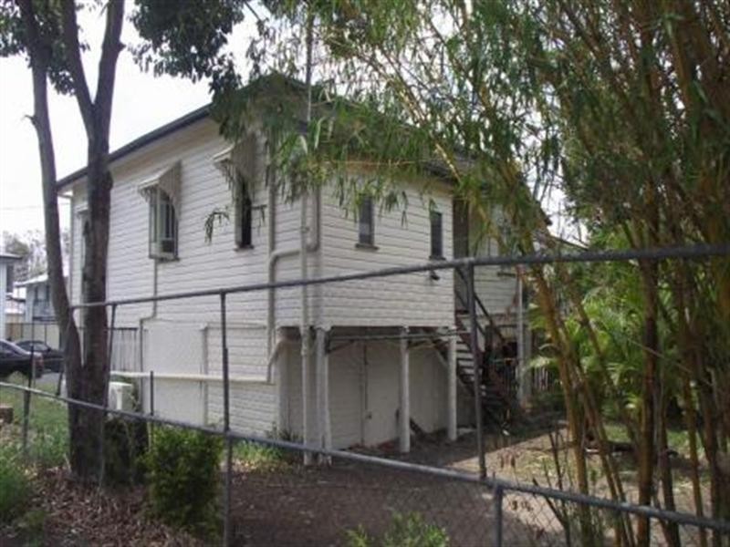 56 DEACON Street, Berserker QLD 4701
