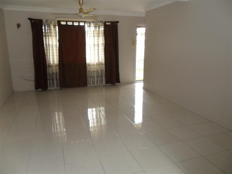 2/137 TALFORD Street, Allenstown QLD 4700