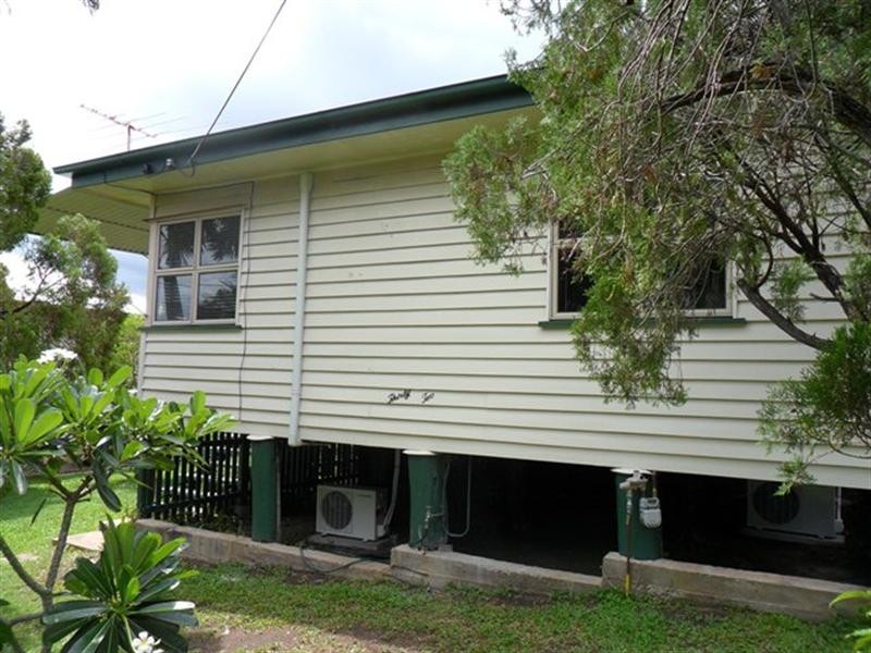 32 Bowen Terrace, The Range QLD 4700