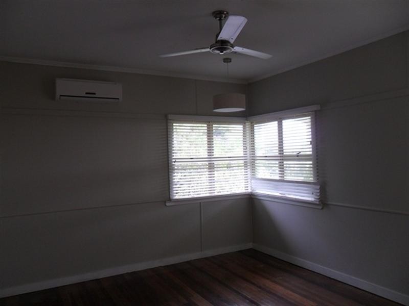 32 Bowen Terrace, The Range QLD 4700