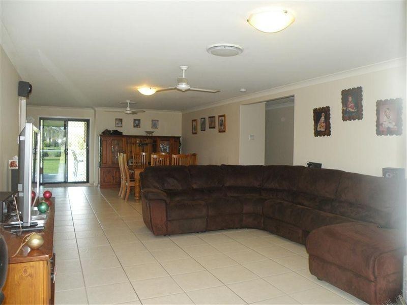 53 Sturt Drive, Glenlee QLD 4711