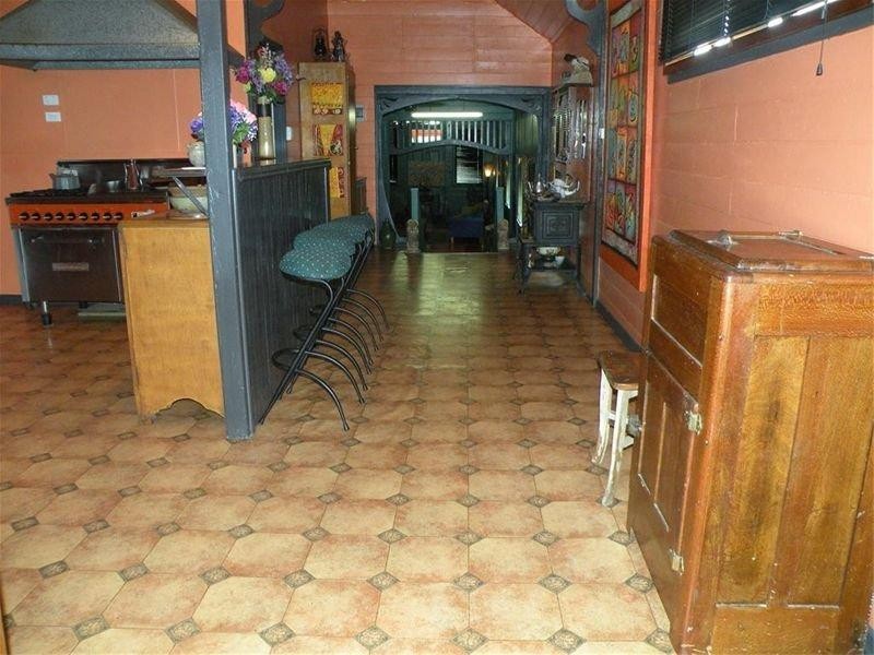 28 Morgan Street, Mount Morgan QLD 4714