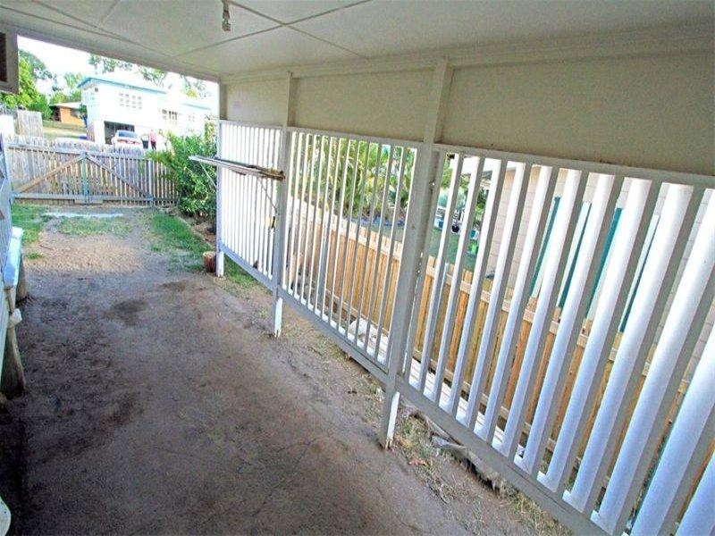 5 Underwood Street, Park Avenue QLD 4701