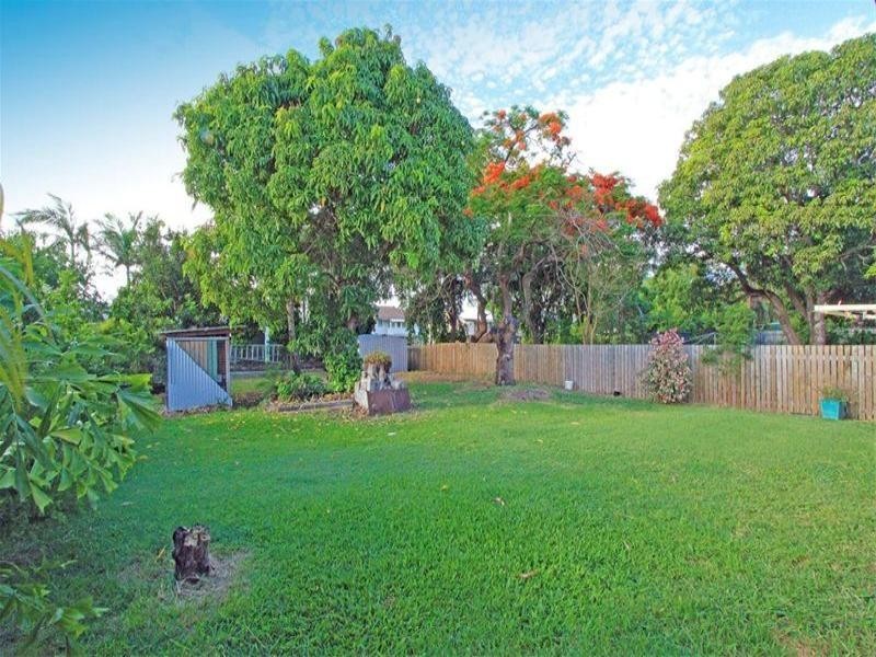 5 Underwood Street, Park Avenue QLD 4701