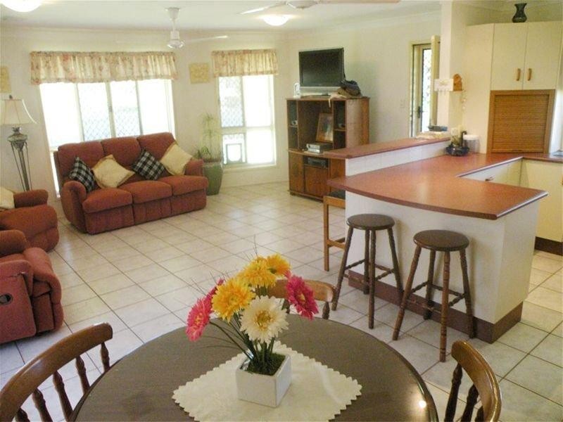 27 Pinnacle Street, Causeway Lake QLD 4703