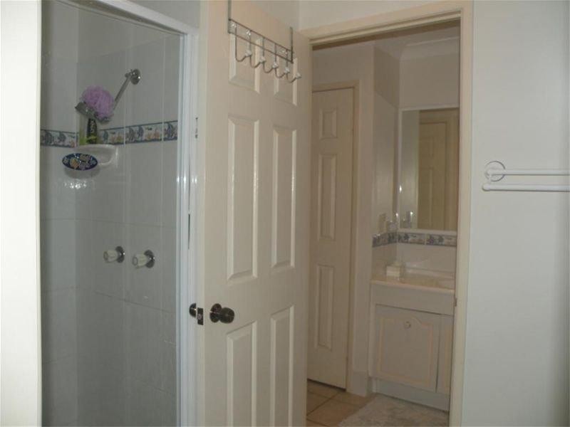 27 Pinnacle Street, Causeway Lake QLD 4703